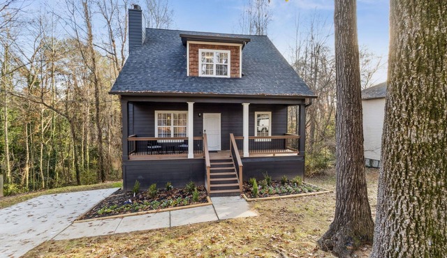World Cup Home Private 3 Bedroom/2.5 Bath Free Private Parking Near Stadium