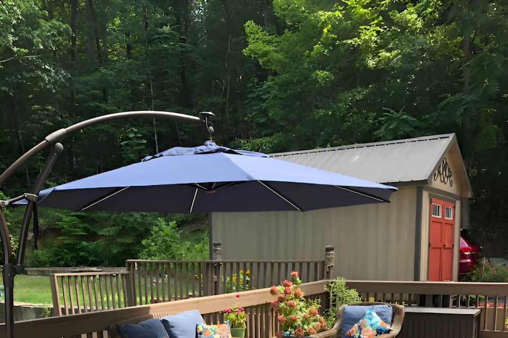 Florence House | Chalet Lake Home with Views, Outdoor Decks and Large Swim Dock Sleeps 8-10