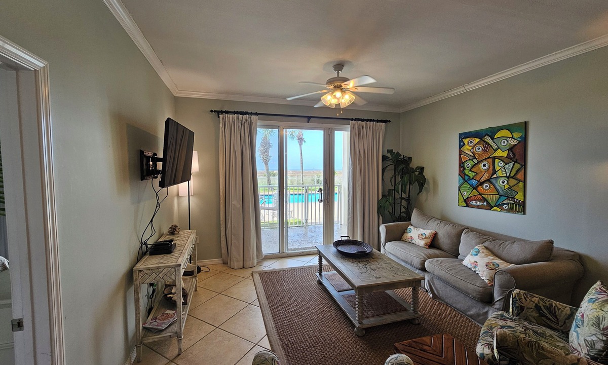 Dauphin Island Condo | Inn at Dauphin Island 109 Family Friendly Sleeps 8-Walk out to Pool and Beach