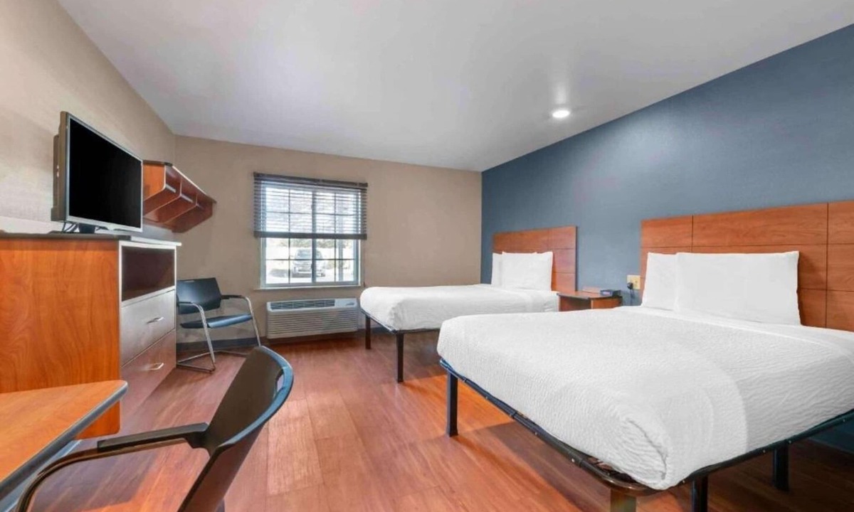 Pelham Apartment | 2 Full Beds | Non-Smoking, Kitchen