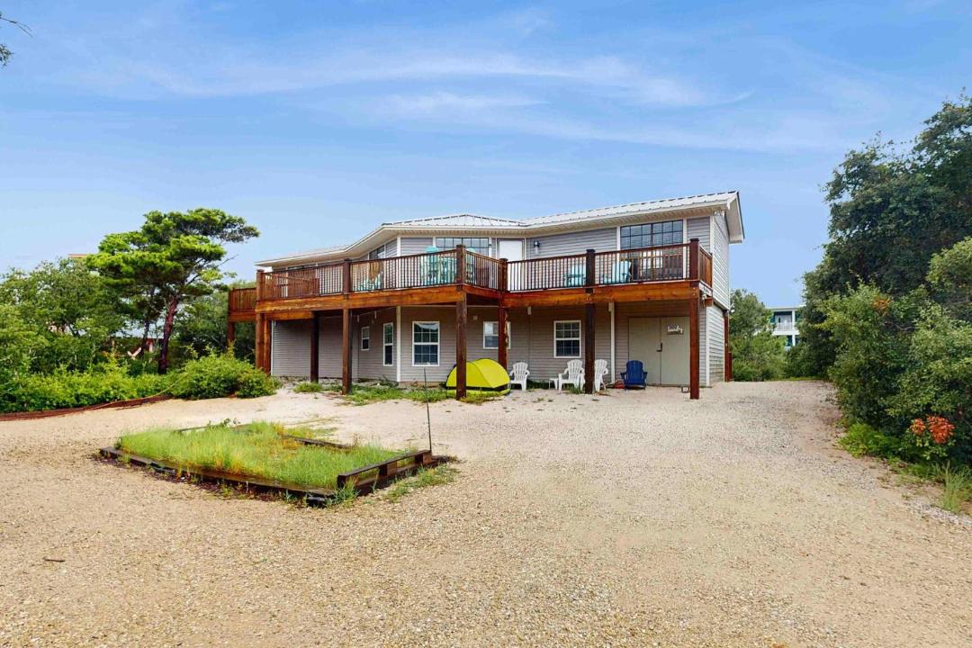 Surf Side Shores House | 2-story home near the beach with deck outdoor shower W&Ds 2 kitchens