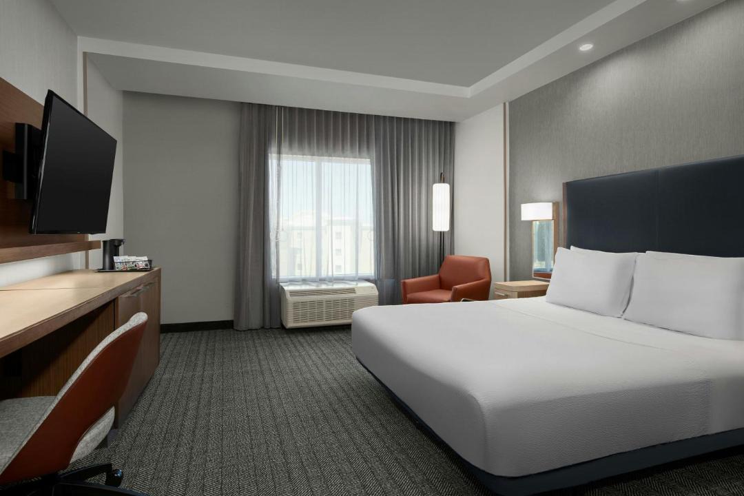 Town Center Hotel | Courtyard by Marriott Atlanta Kennesaw