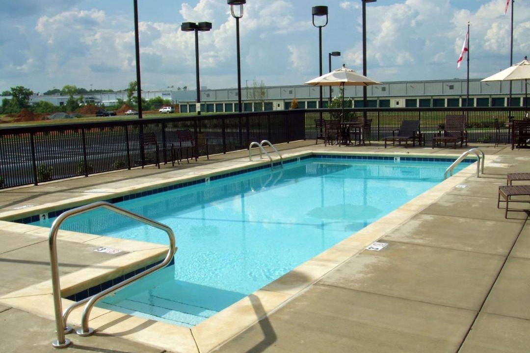 Calera Hotel | Hampton Inn Calera