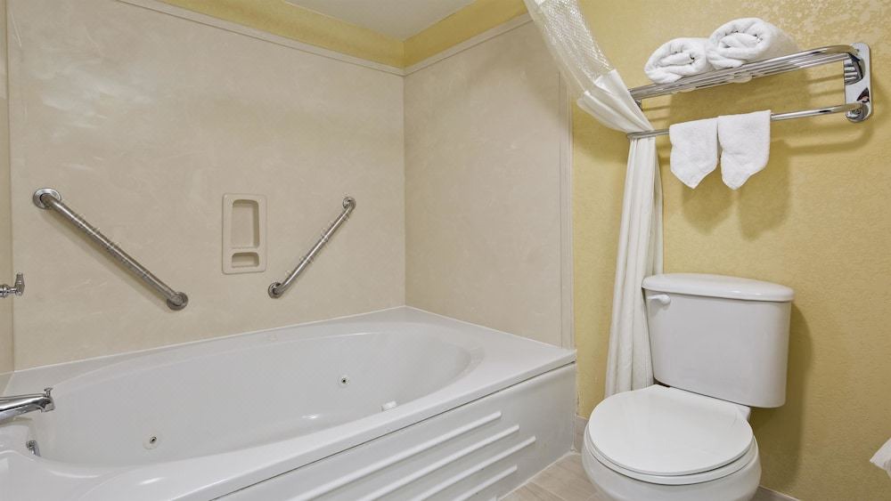 Photo of Bathroom in Pelham