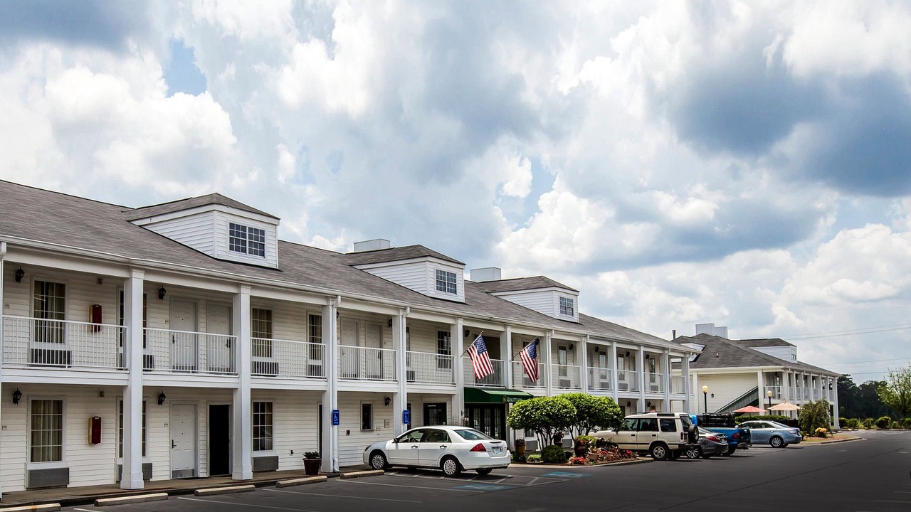 Photo of Buildings in Bessemer