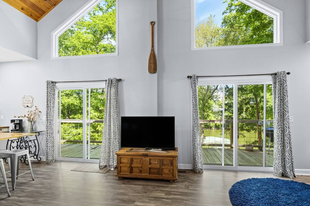 Photo of Livingroom in Crane Hill