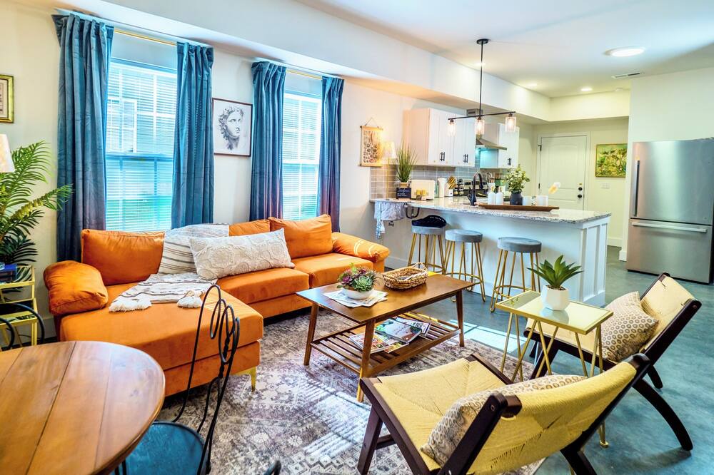 Photo of Livingroom in Graysville