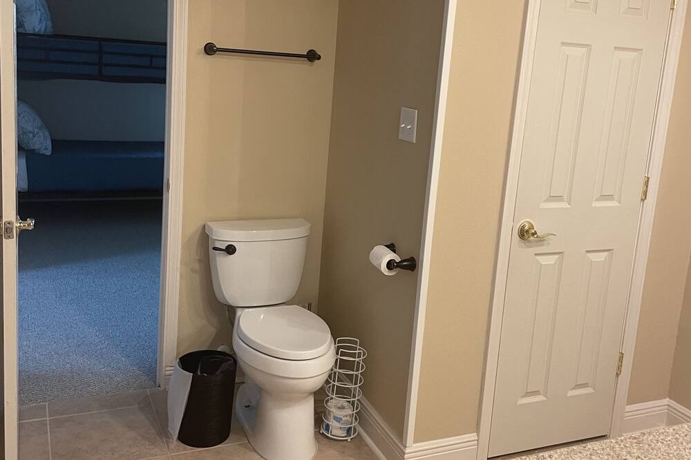 Photo of Bathroom in Royal Lagoons