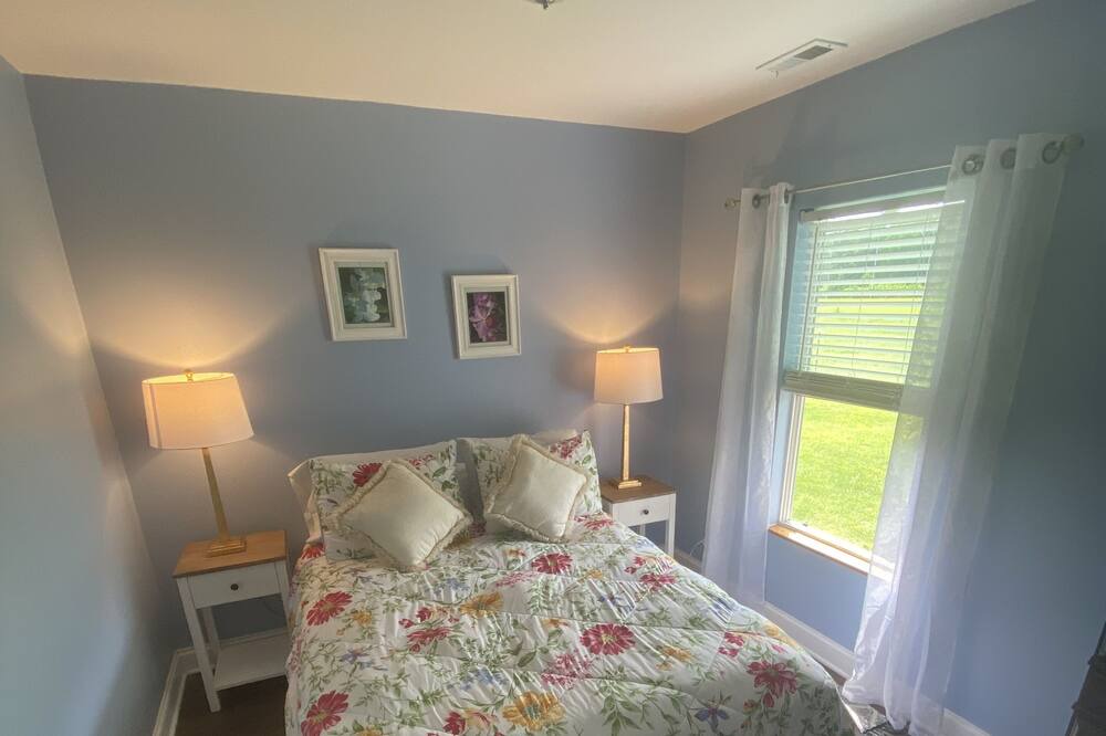 Photo of Bedroom in Bangor