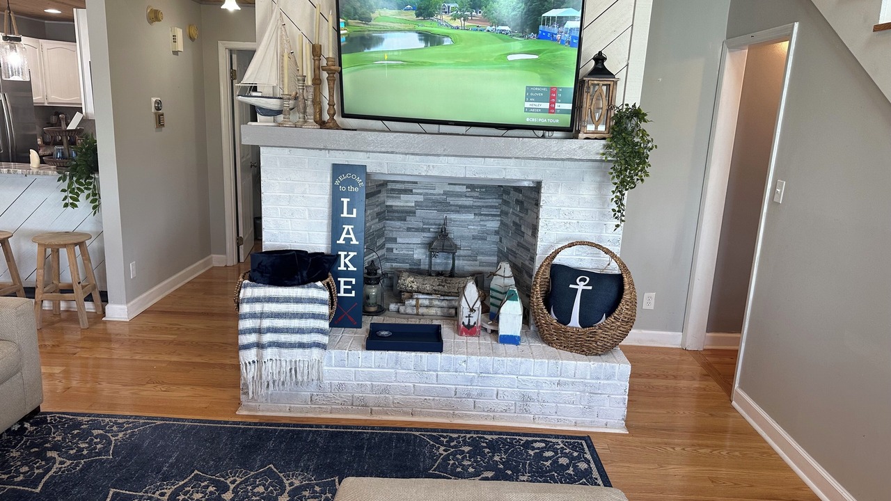 Photo of Livingroom in Cook Springs