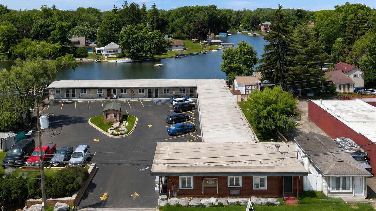 Photo of Outdoor in Clarkston