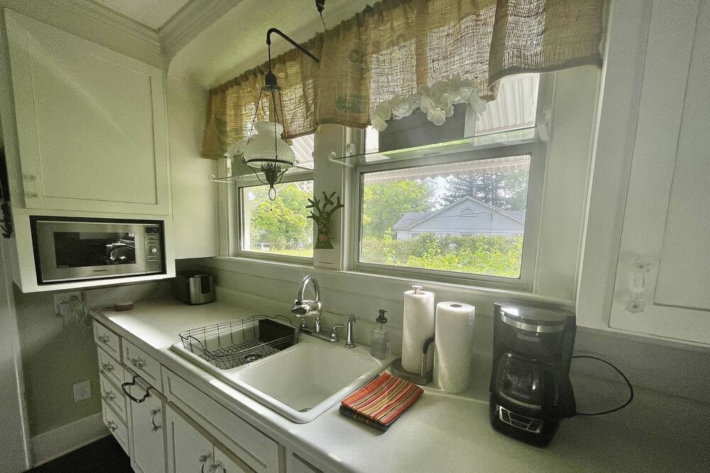 Photo of Kitchen in East Hill