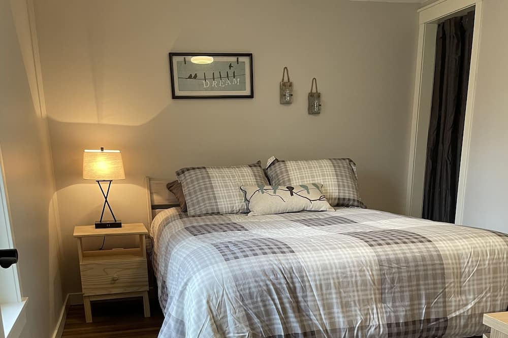 Photo of Bedroom in Baldwin