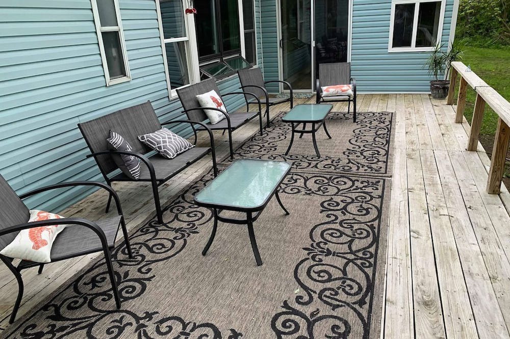 Photo of Patio Balcony in Frontier