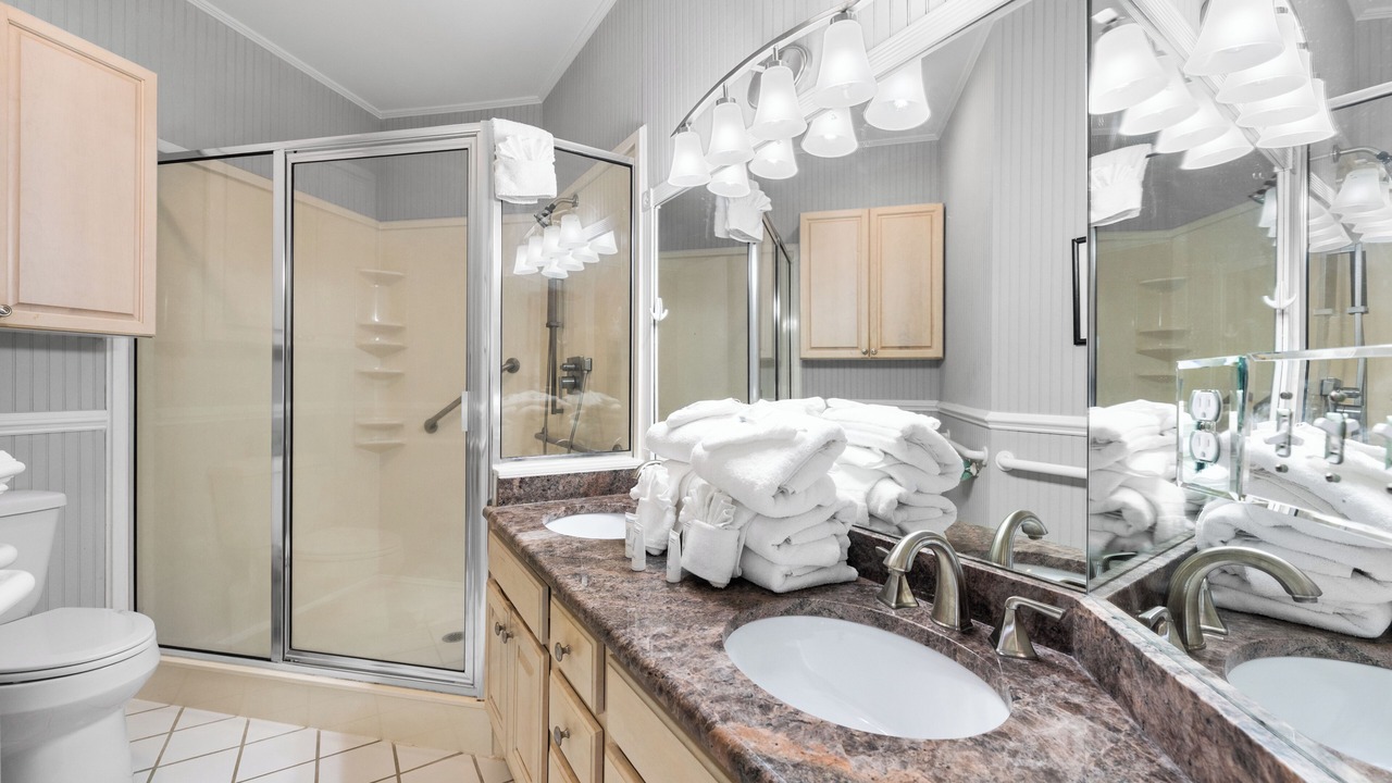 Photo of Bathroom in Gulf Shores