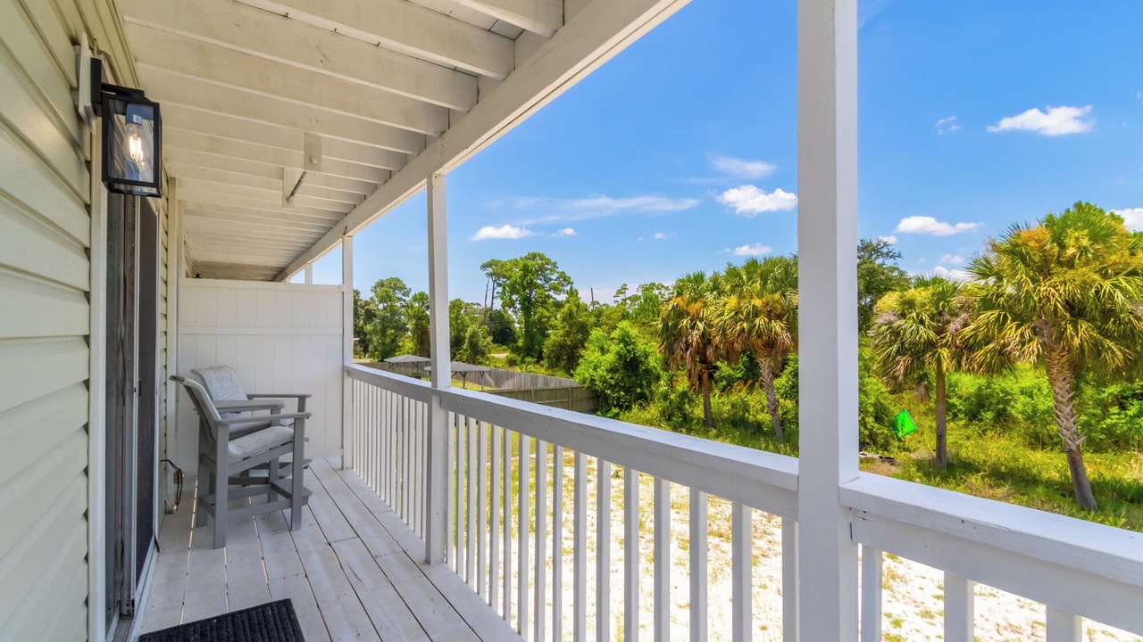 Photo of Patio Balcony in Siguenza Cove