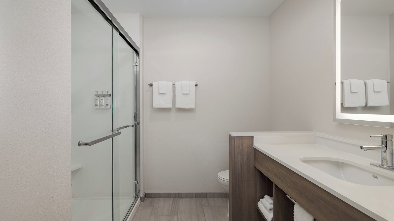 Photo of Bedroom in Normal