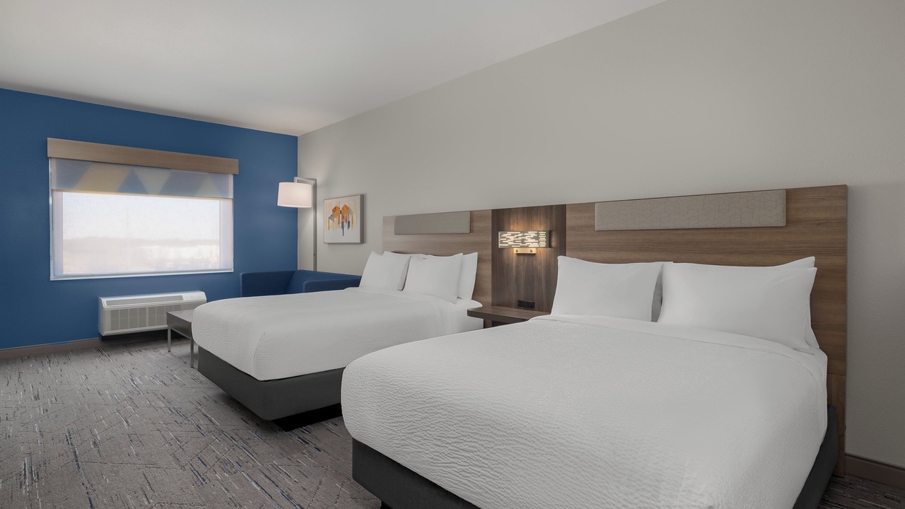 Photo of Bedroom in Normal