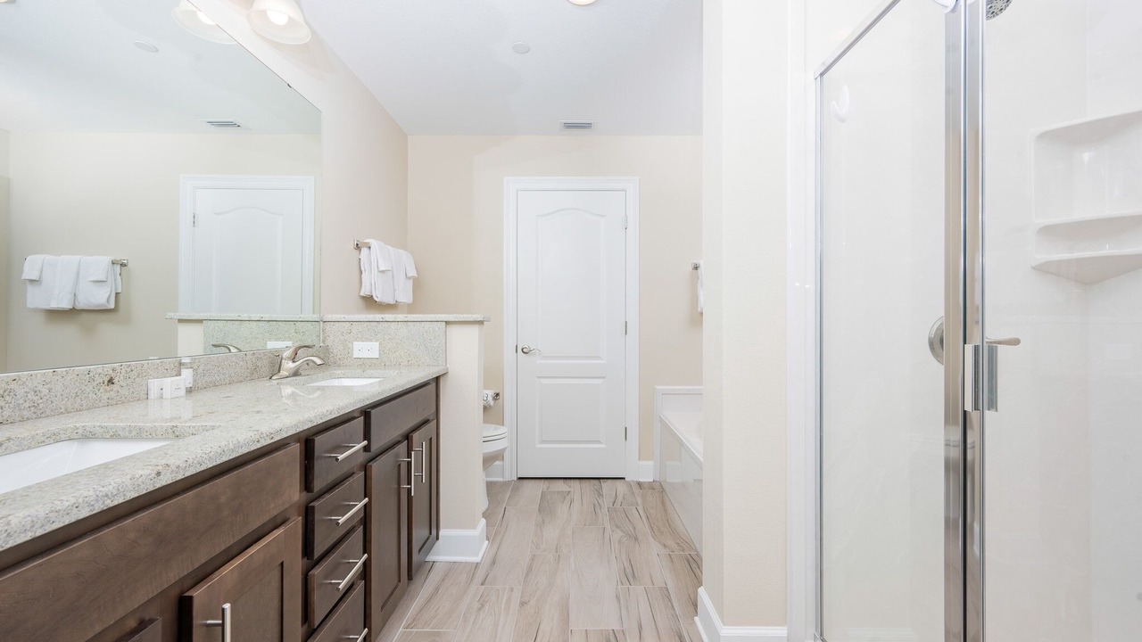 Photo of Bathroom in Orange Beach