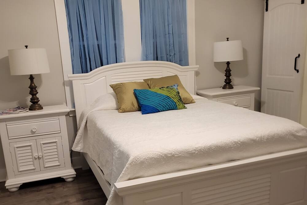 Photo of Bedroom in Elberta