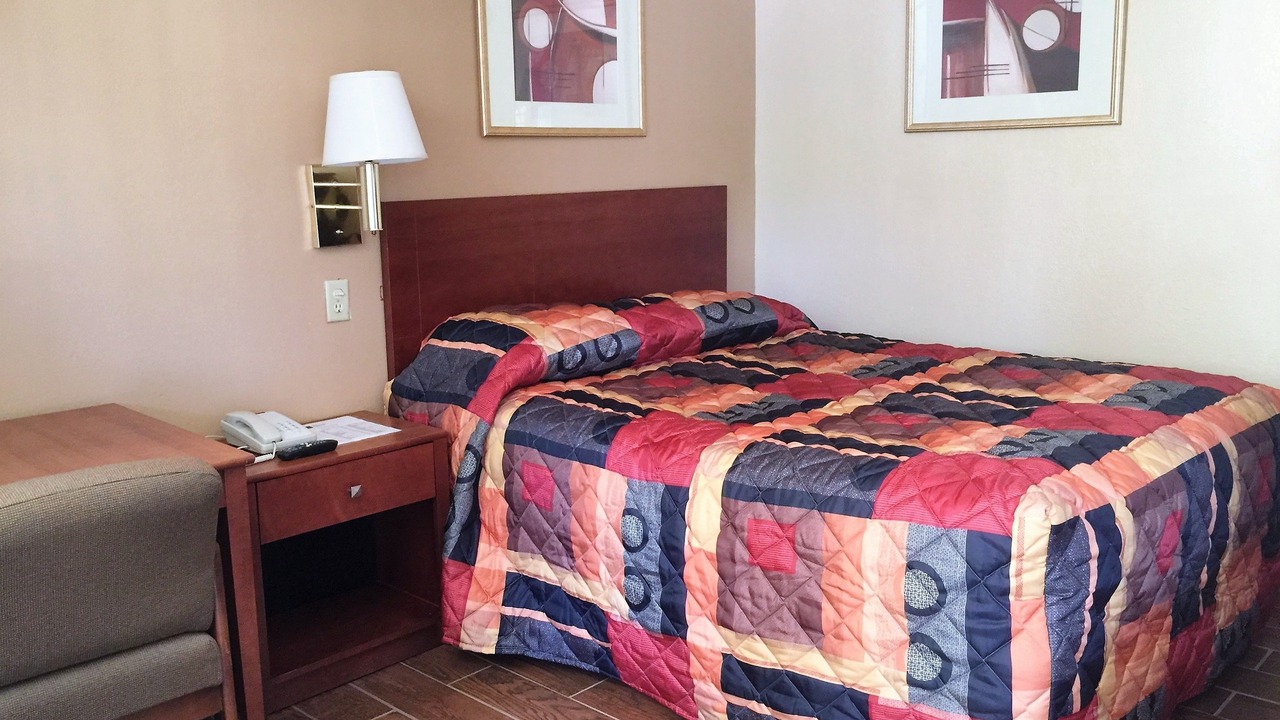 Photo of Bedroom in Huntsville