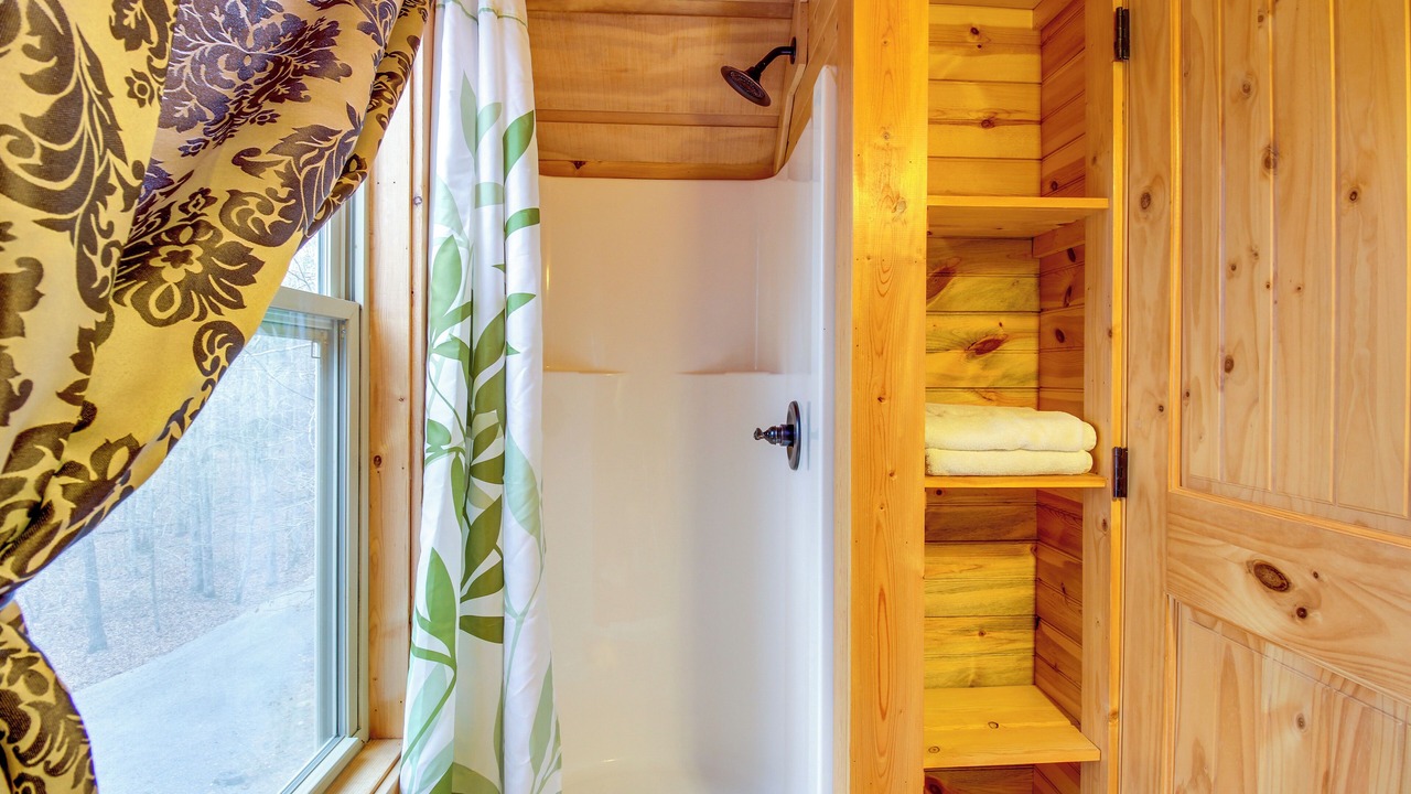 Photo of Bathroom in Mentone