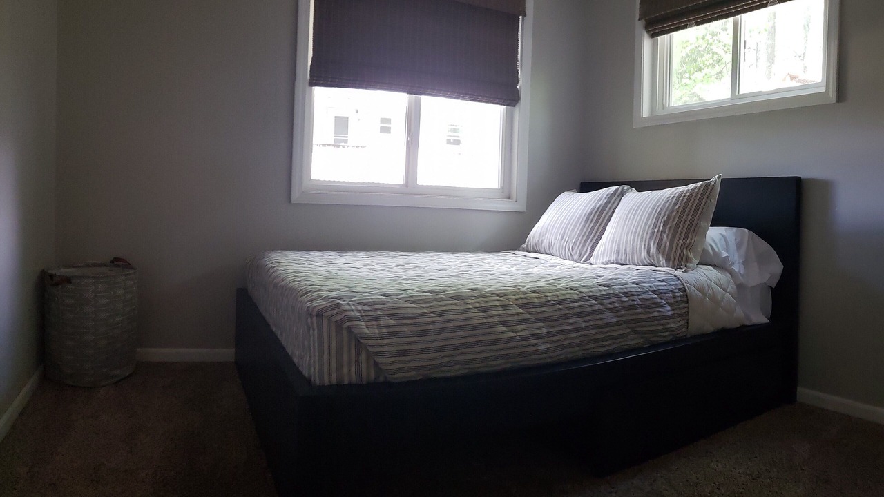 Photo of Bedroom in Six Lakes