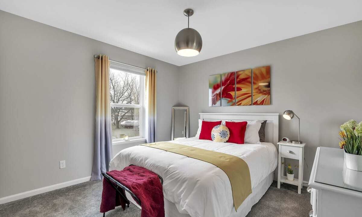 Photo of Bedroom in Lake Fenton