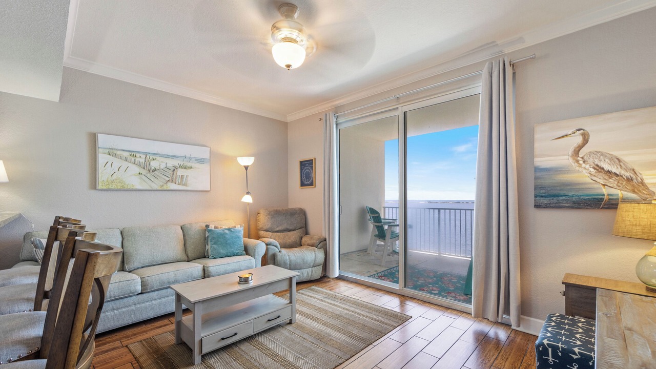 Photo of Livingroom in Ono Island