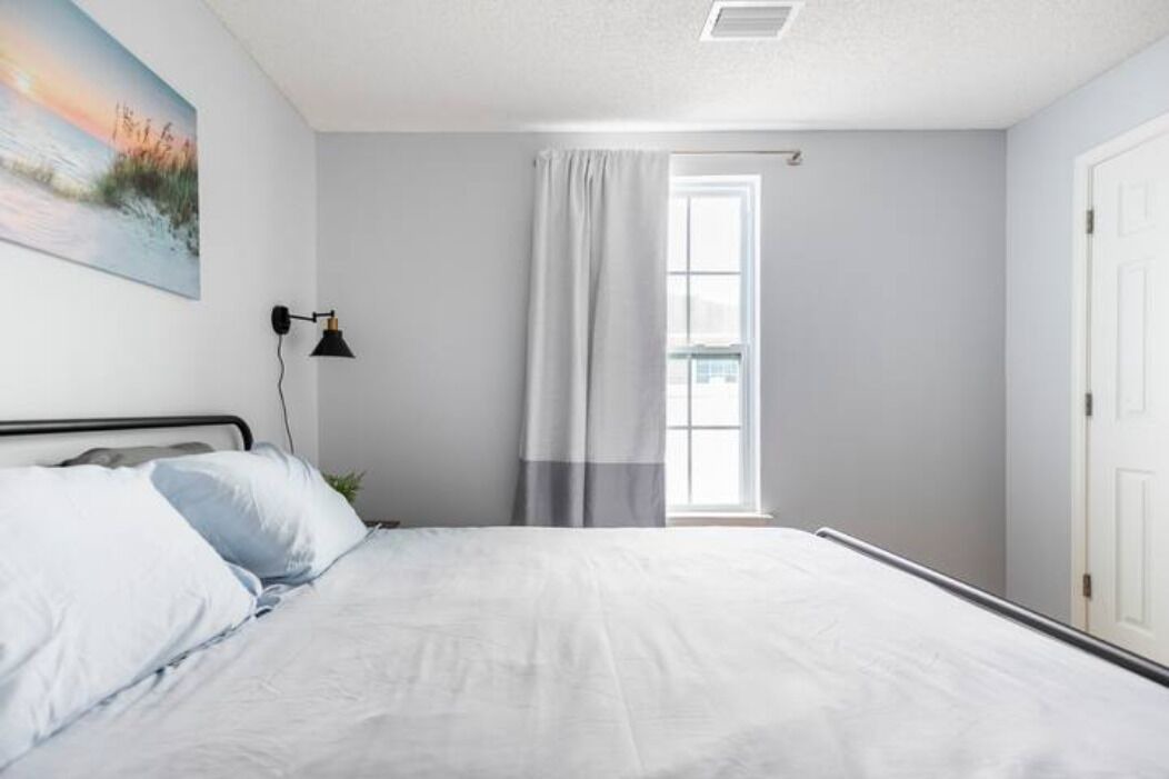 Photo of Bedroom in Pensacola
