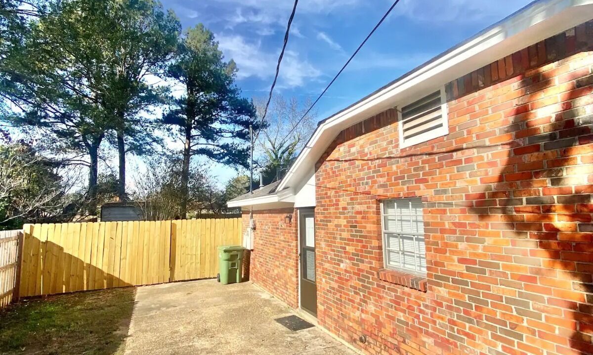 Photo of Outdoor in Gunter Afs