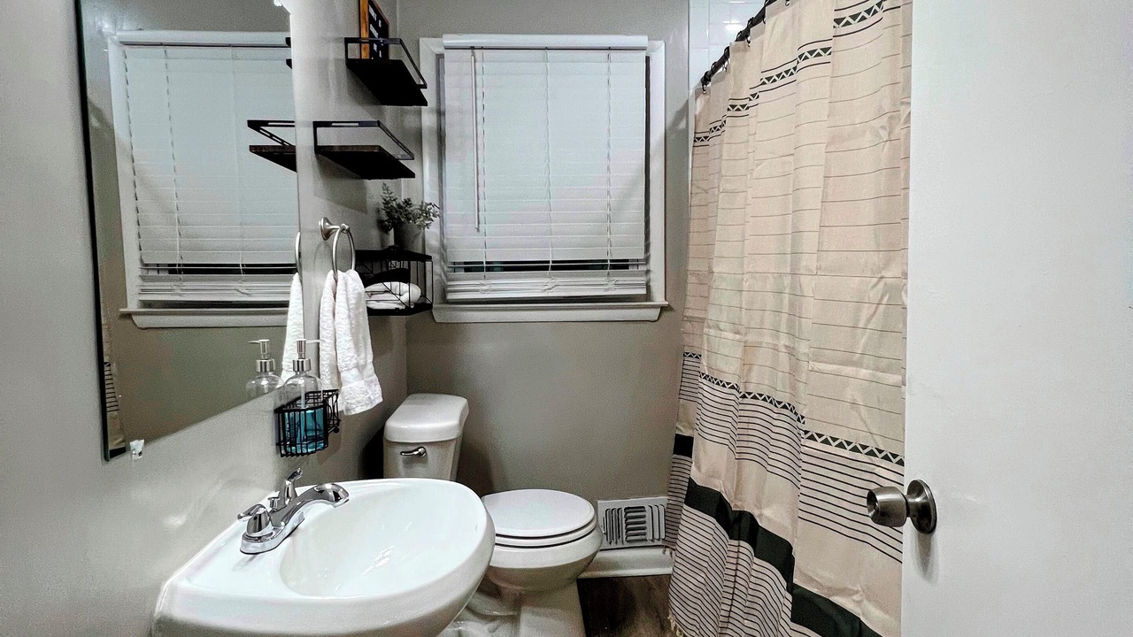 Photo of Bathroom in Candler-McAfee