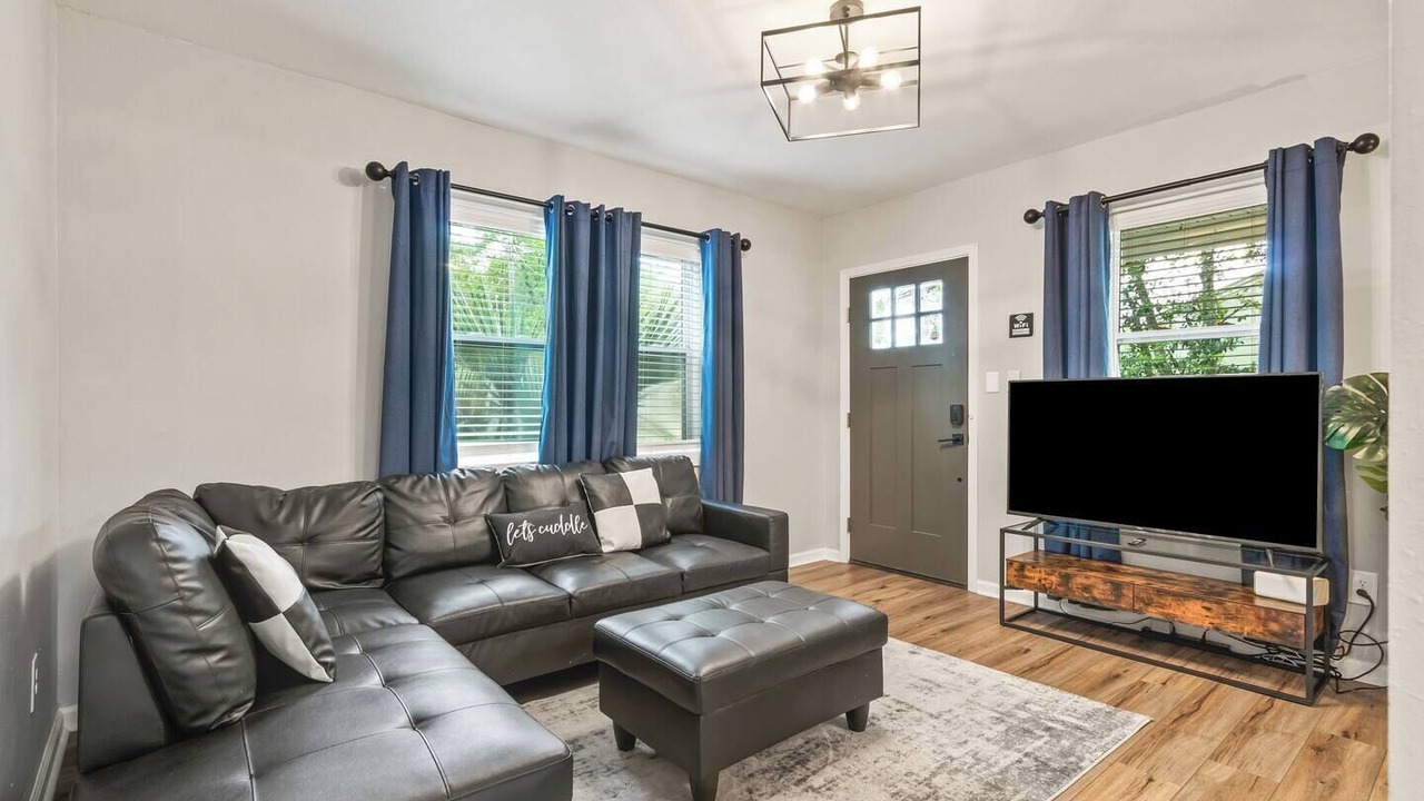 Photo of Bedroom in Pensacola