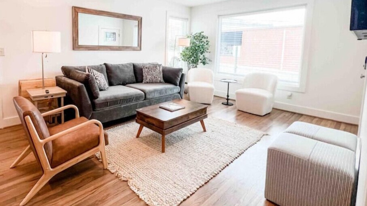 Photo of Livingroom in Homewood
