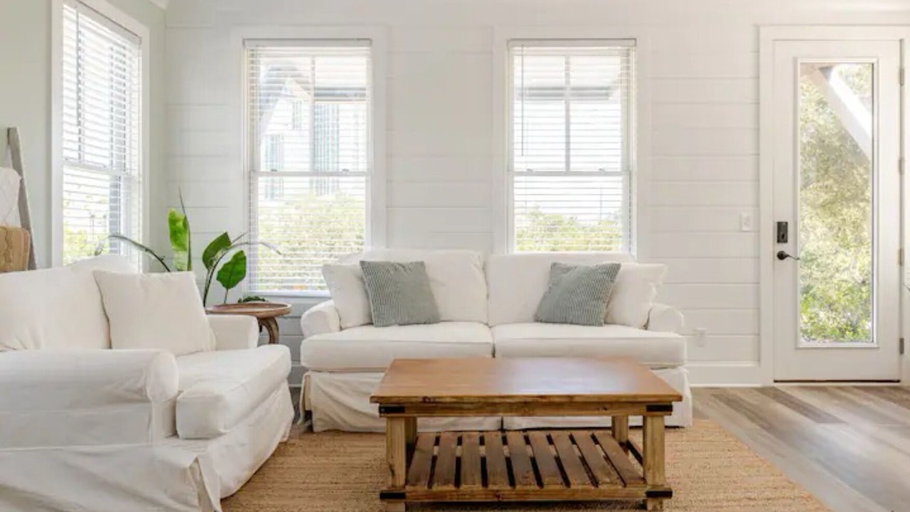Photo of Livingroom in Orange Beach