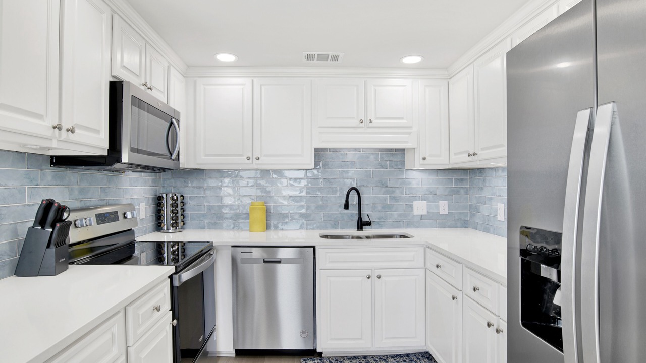 Photo of Kitchen in Orange Beach East