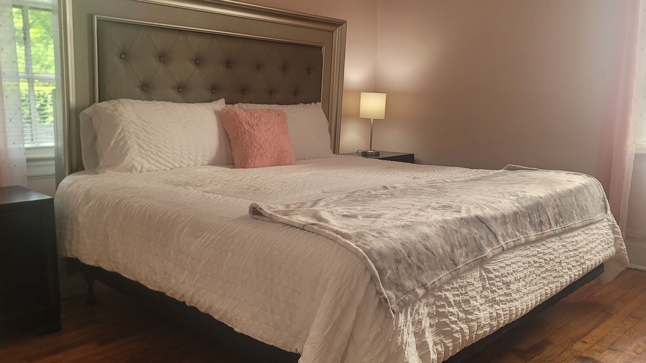 Photo of Bedroom in Montgomery
