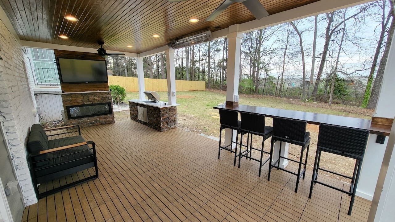 Photo of Patio Balcony in Church Street