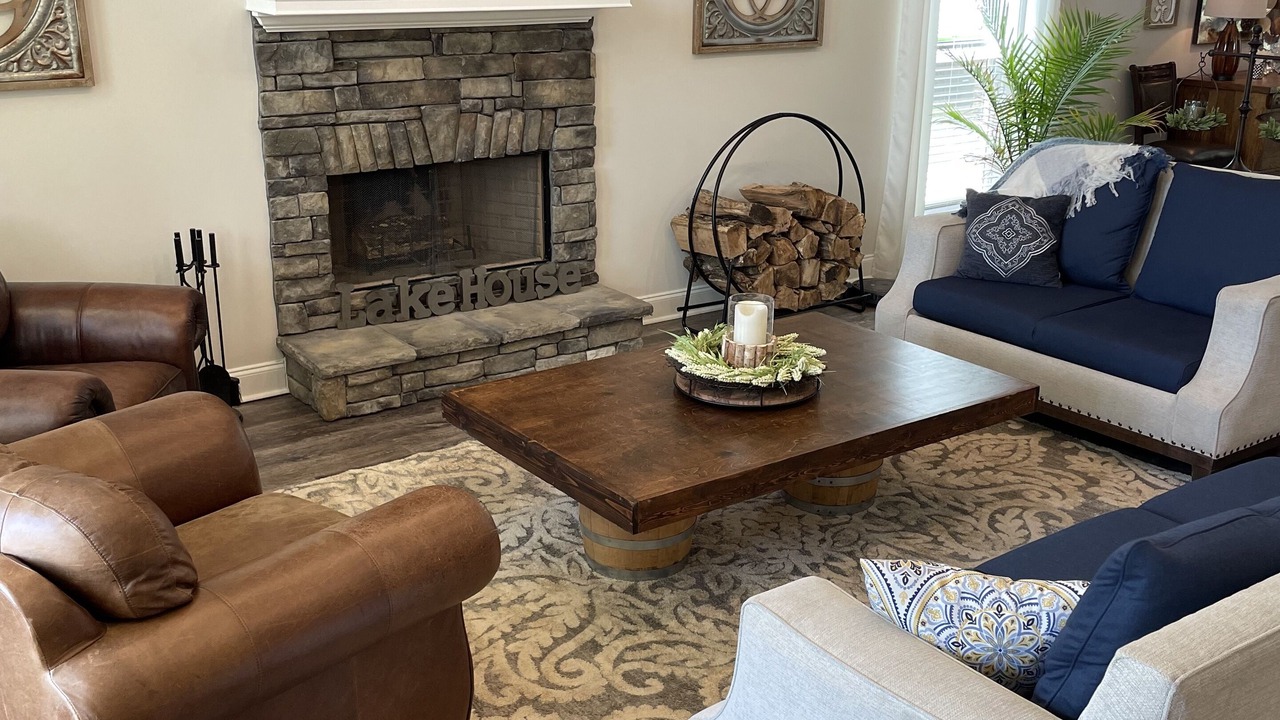 Photo of Livingroom in Jacksons' Gap
