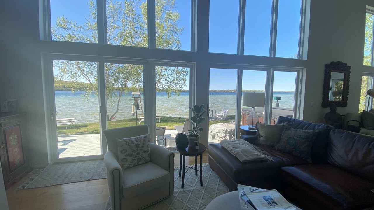 Photo of Livingroom in Lake Leelanau