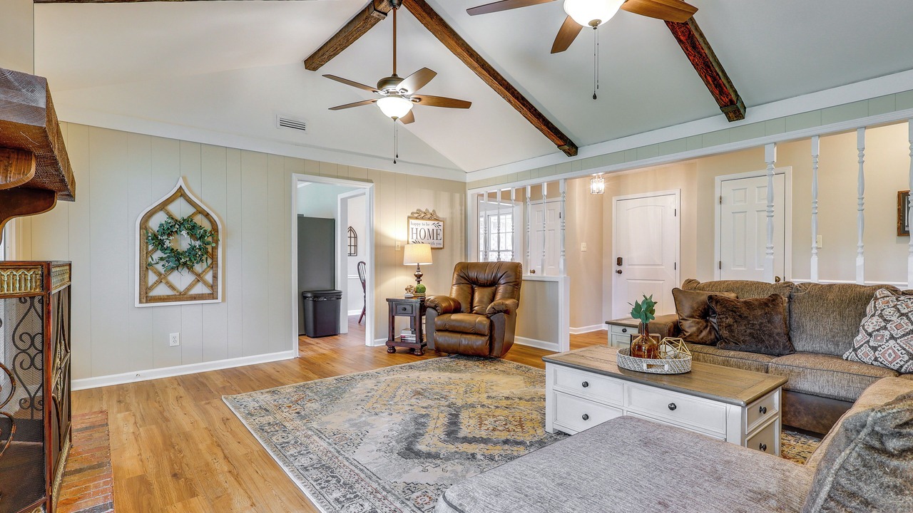 Photo of Livingroom in Decatur