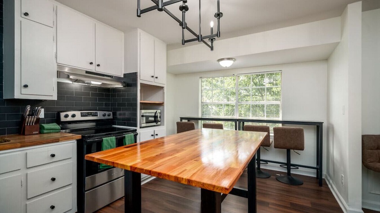 Photo of Kitchen in Crestwood South