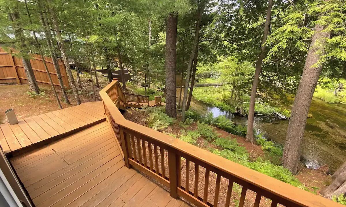 Photo of Patio Balcony in Irons