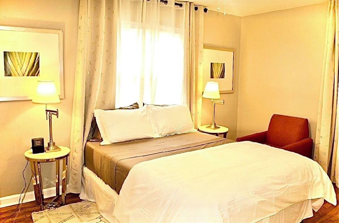 Photo of Bedroom in Atlanta