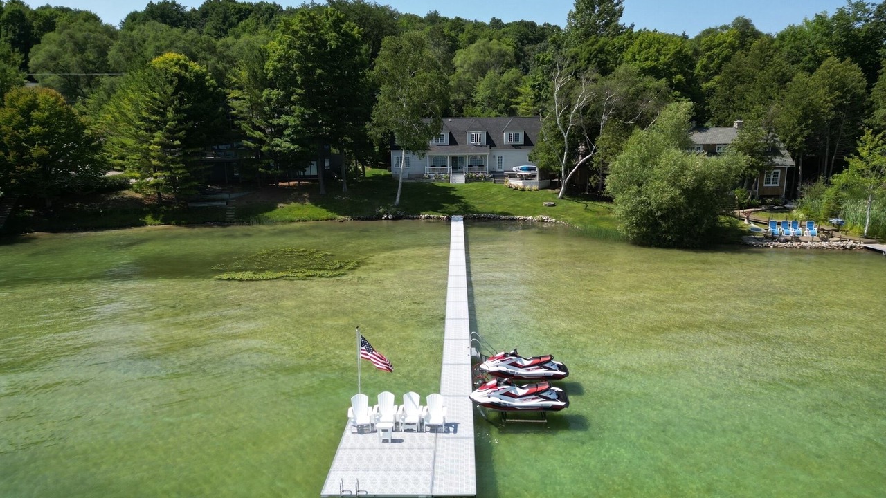 Photo of Others in Leland