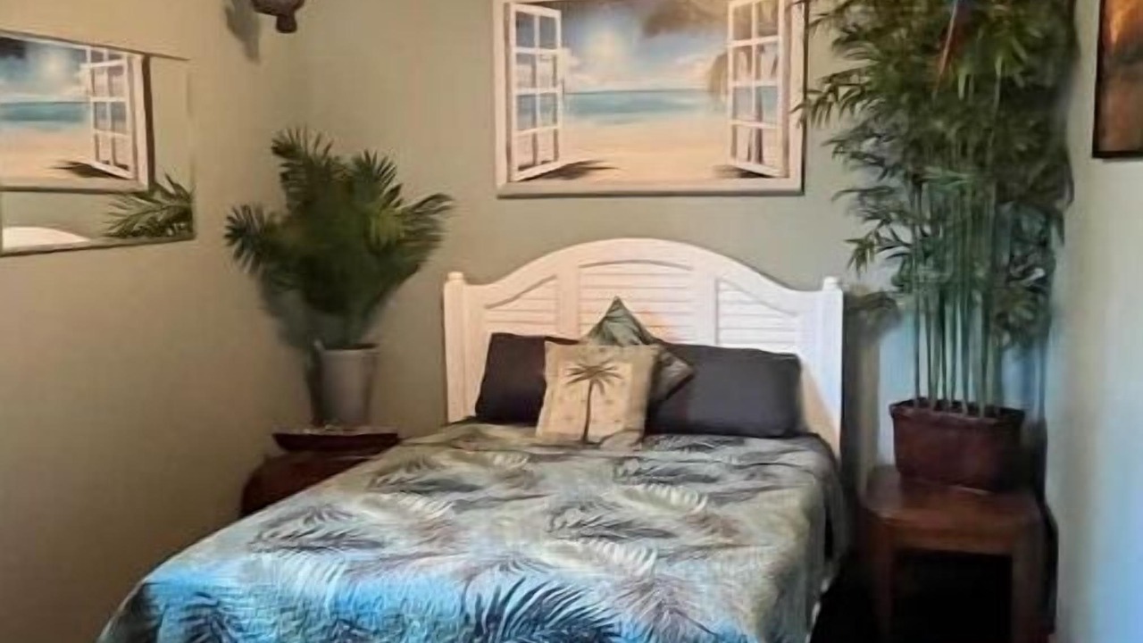 Photo of Bedroom in Groveoak