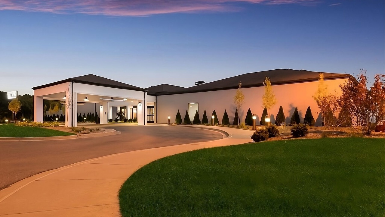 Photo of Outdoor in Auburn Hills