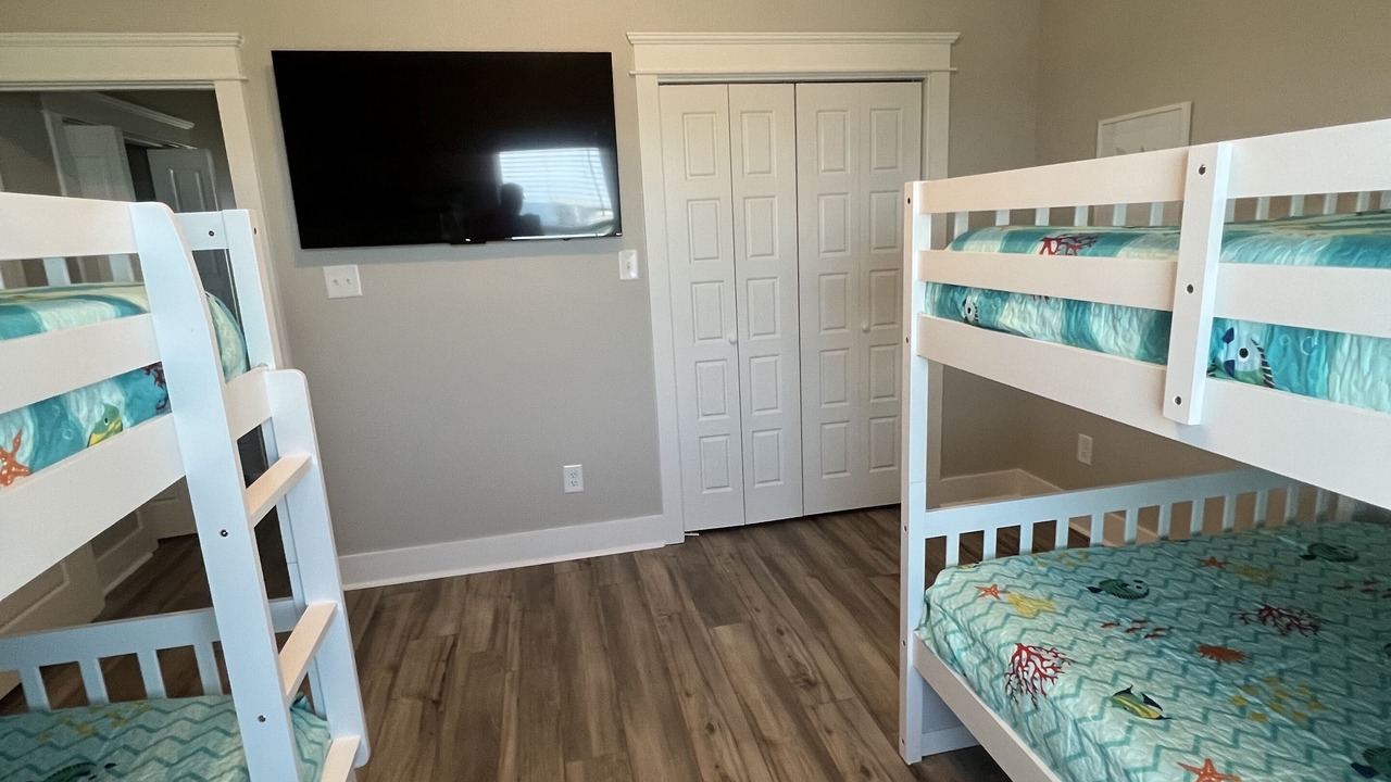 Photo of Bedroom in Dauphin Island