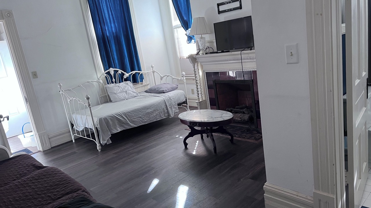 Photo of Bedroom in Anniston