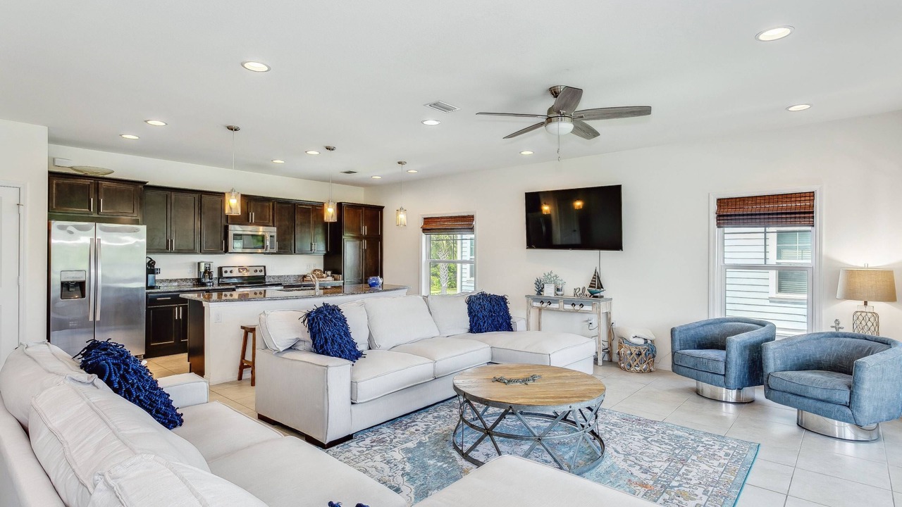 Photo of Livingroom in Ono Island